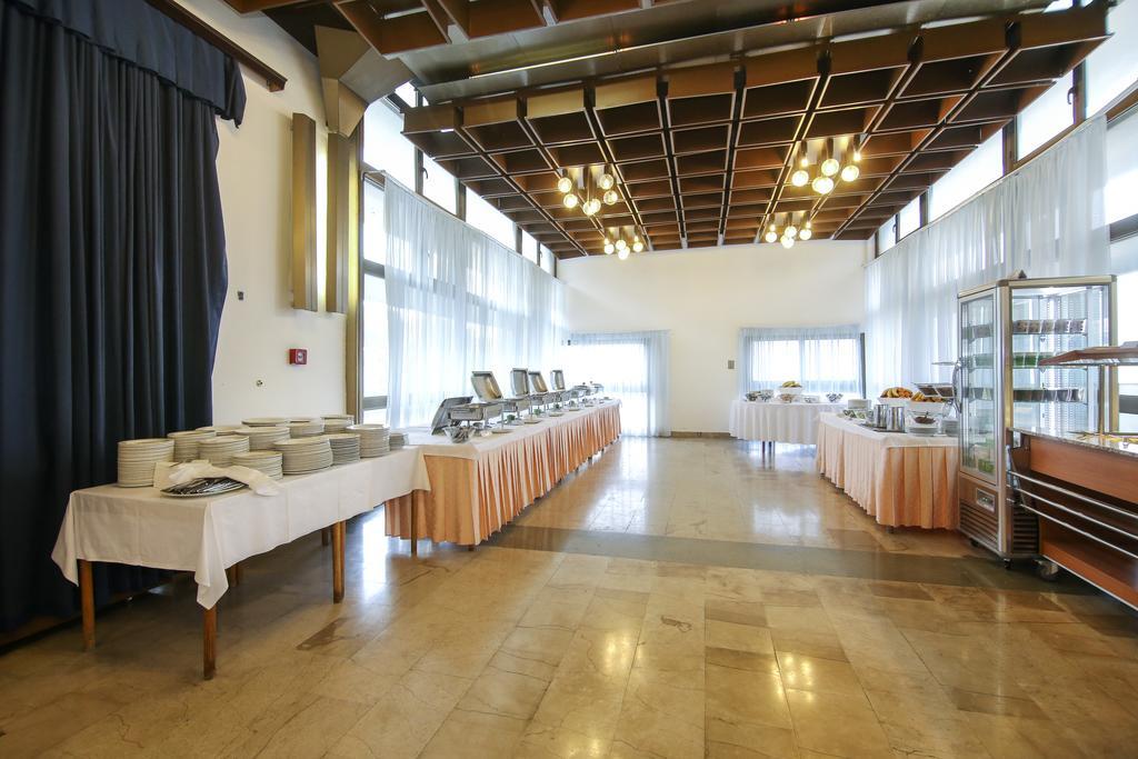 Hotel Zagreb สปลิท ภายนอก รูปภาพ
